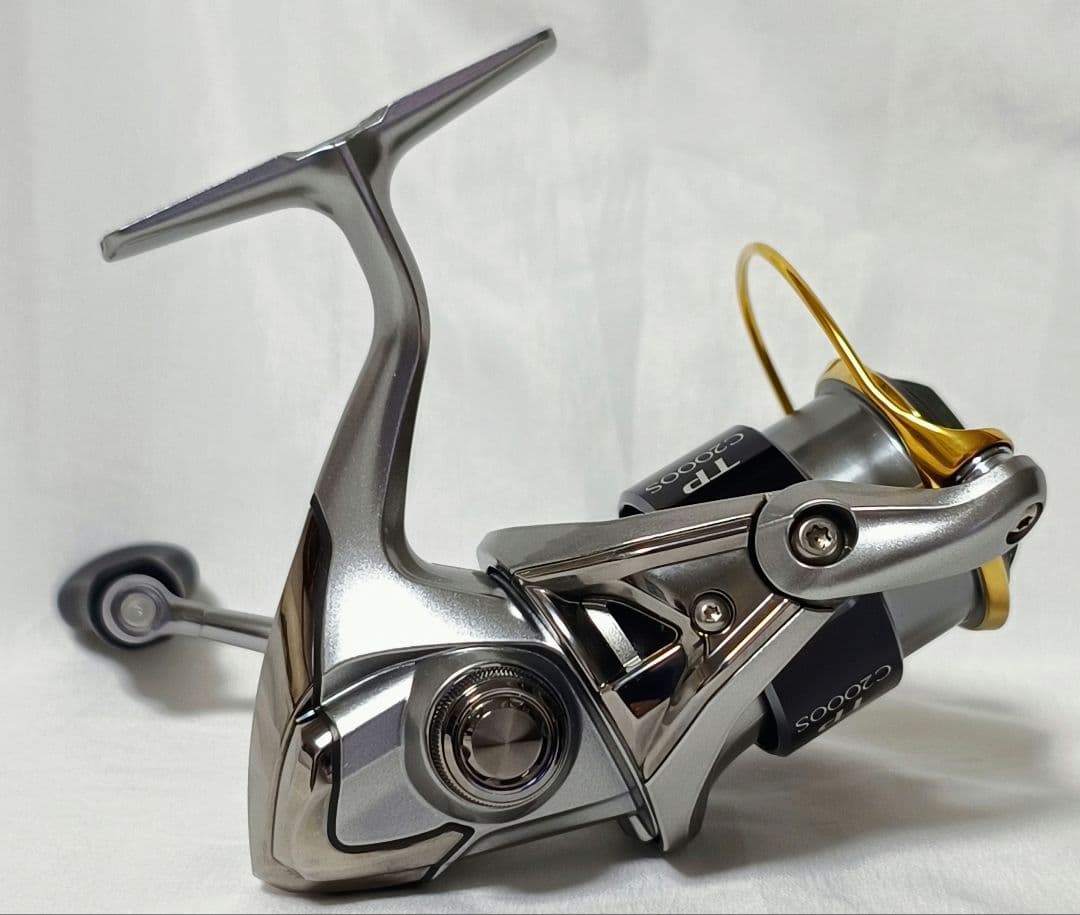 美品15ツインパワーC2000S