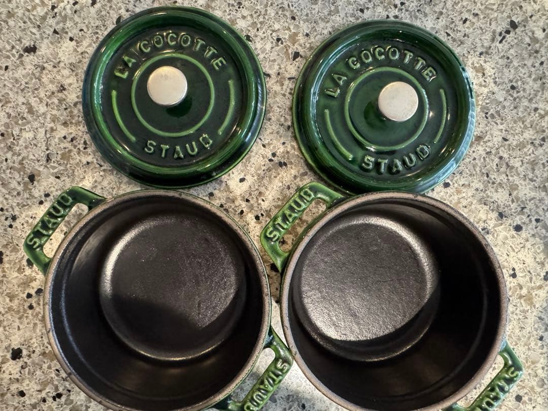 STAUB LA COCOTTE グリーン 　ストウブ　ココット　10センチ