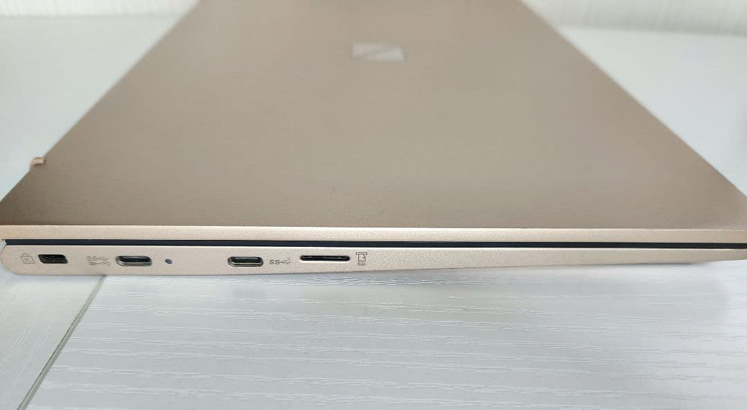 LAVIE PM750 第11世代Corei7 16GB 512GB