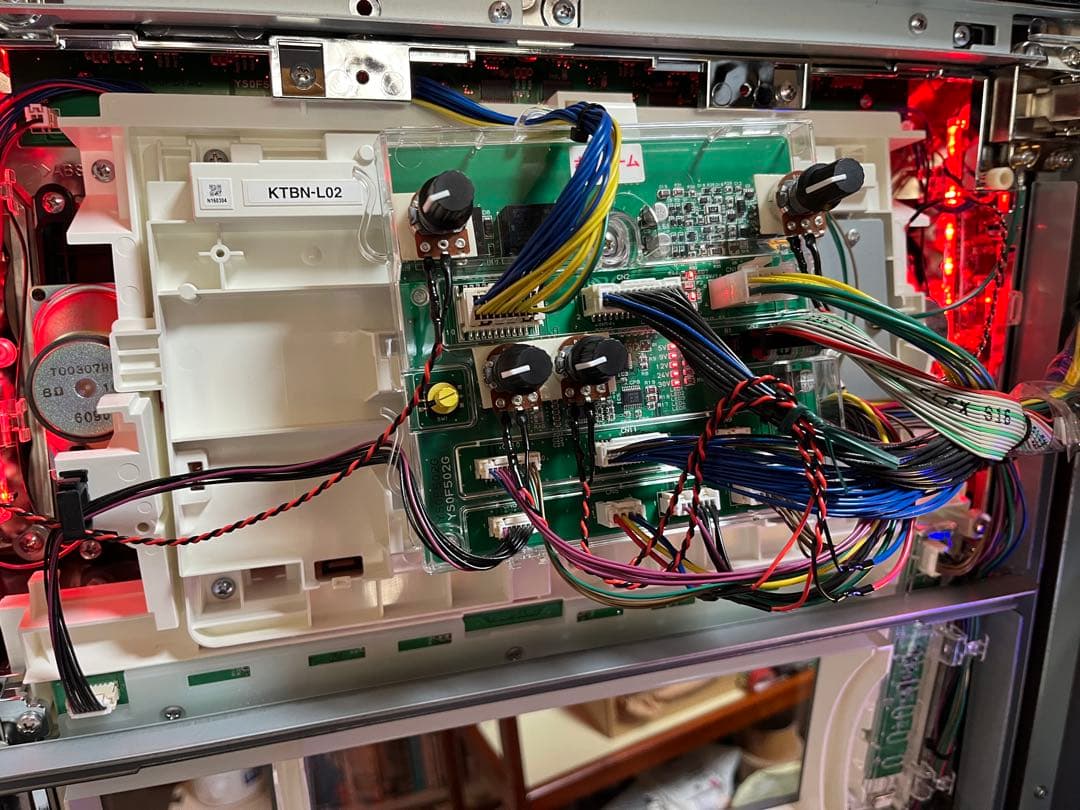 【ブラックフライデーセール】パチスロ実機 カンフーレディテトラ 不要機付き