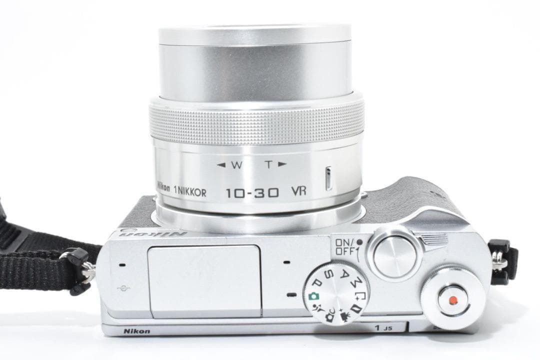 【大人気】 Nikon ニコン 1 J5 レンズキット ミラーレス一眼カメラ