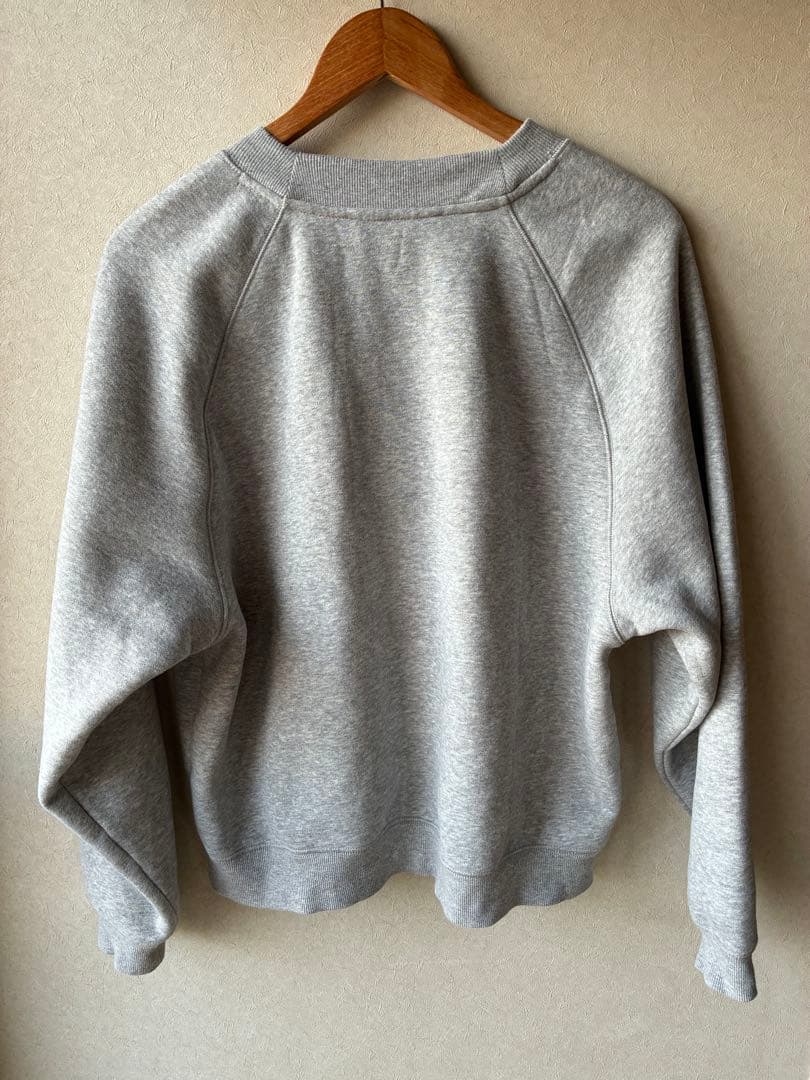 UGG ロゴ入り スウェット トレーナー