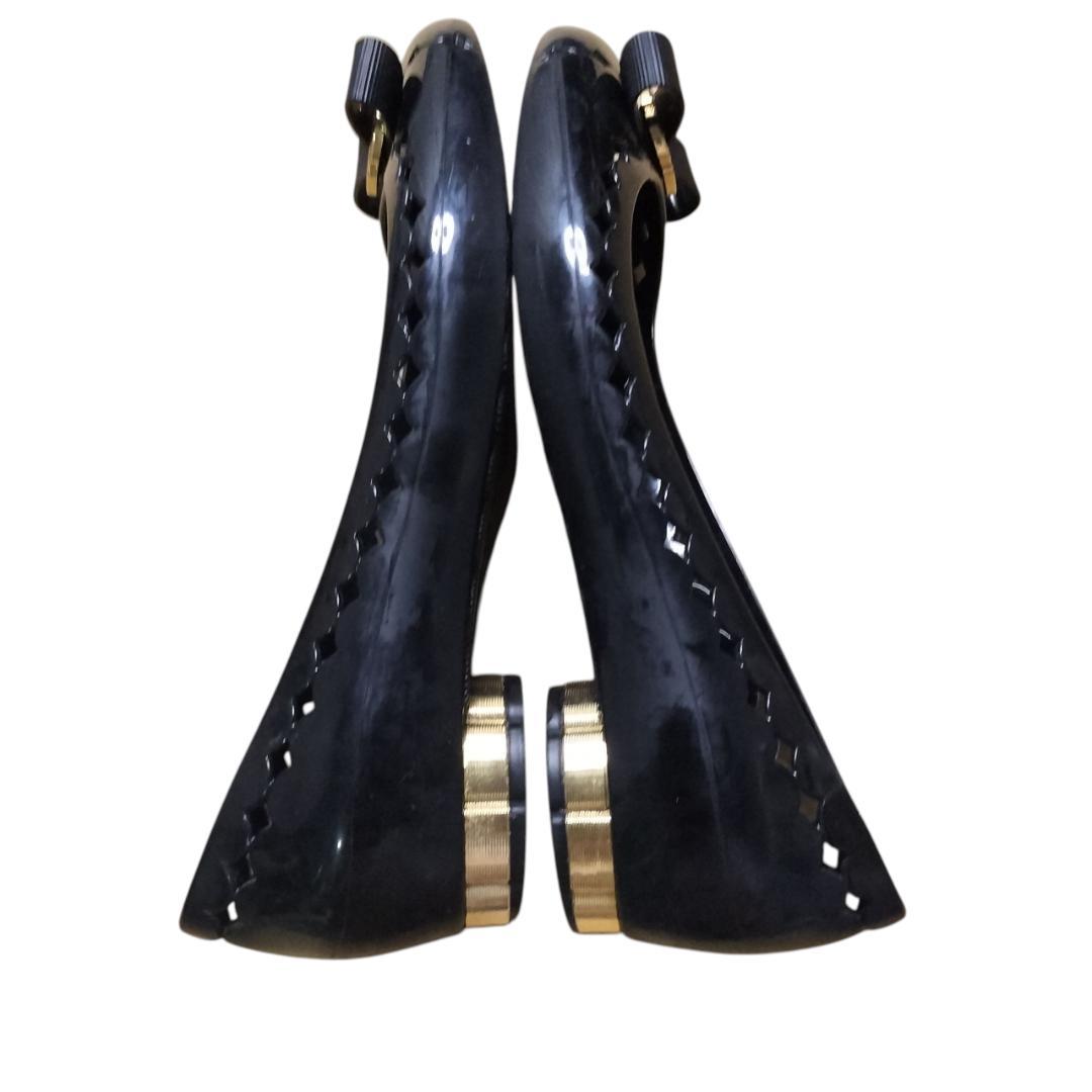 【美品】フェラガモ パンプス ラバー ヴァラ VARA JELLY ブラック
