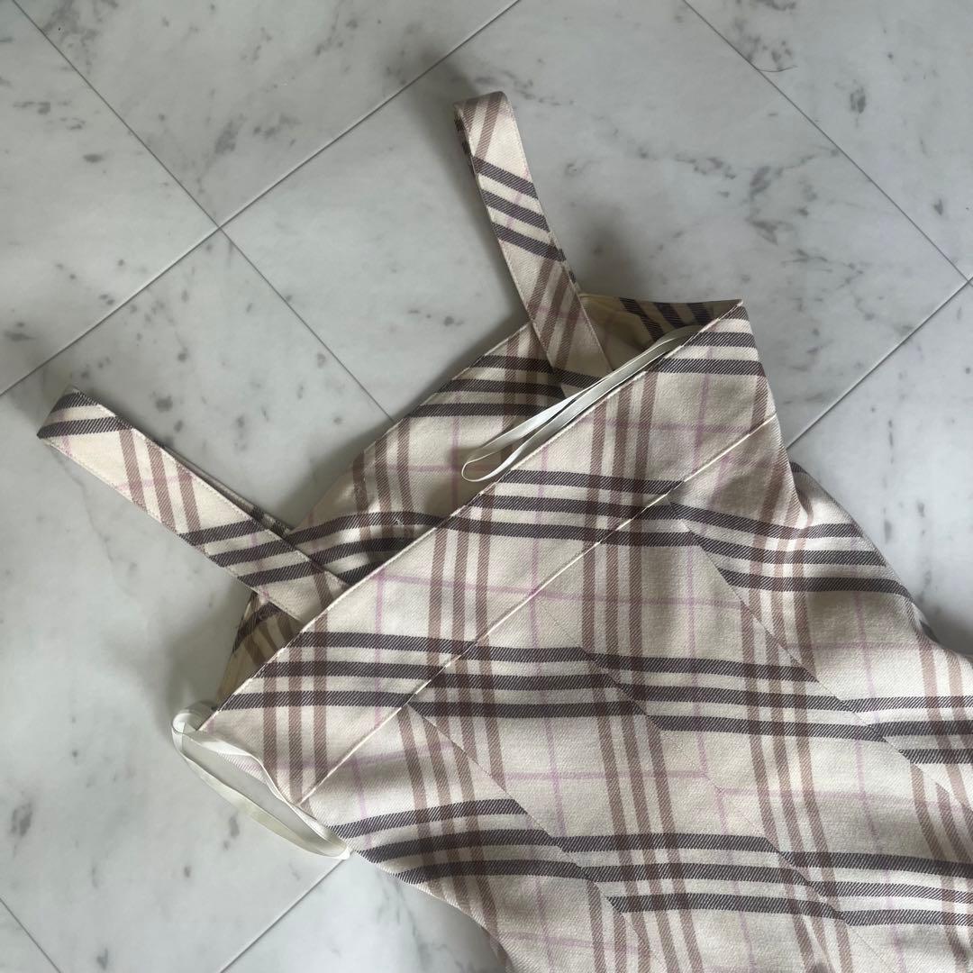 Burberrバーバリー　キャミソール　ノバチェック　ベルト　プリーツ　Aライン