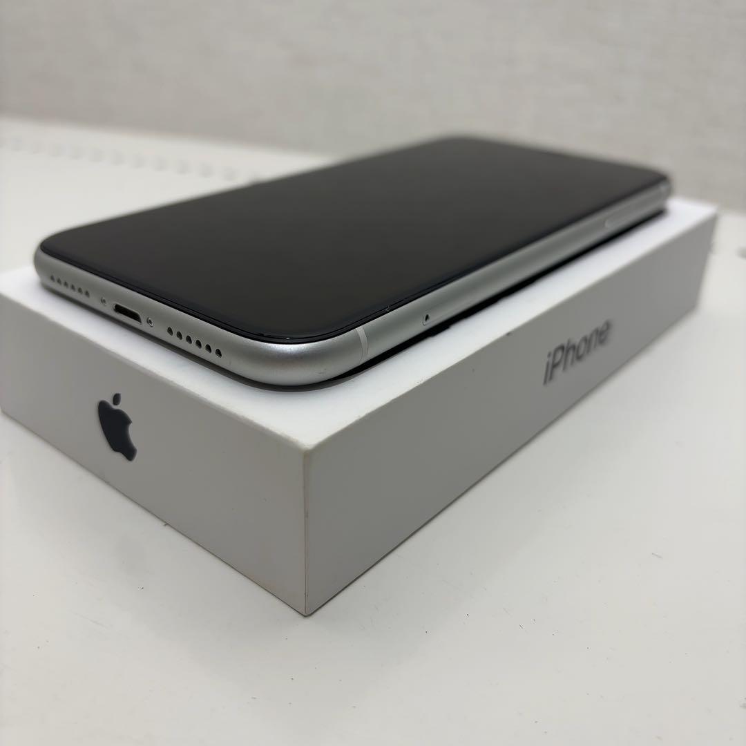早い者勝ち　[SIMフリー]Apple iPhone XR 64GB