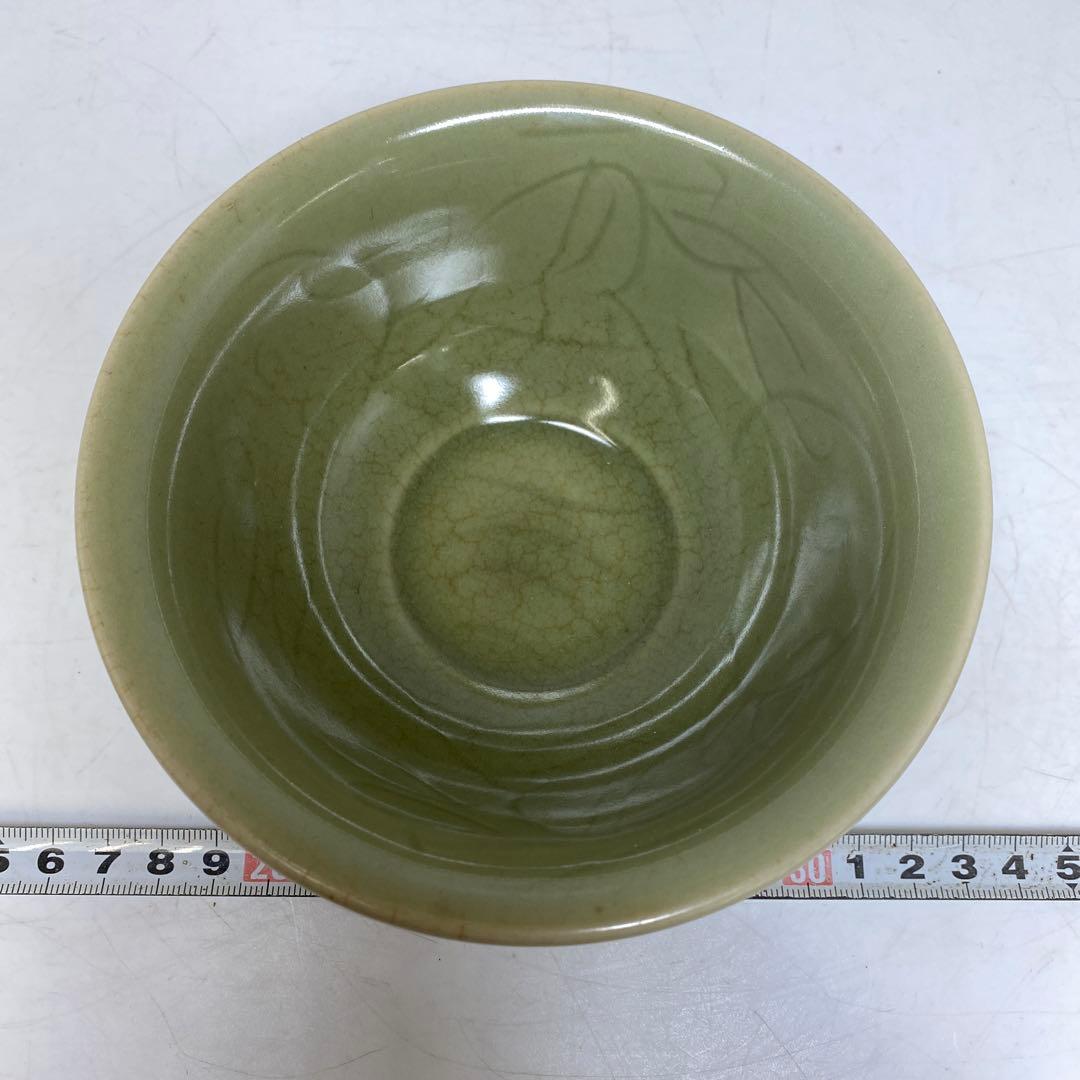 中国元時代 竜泉窯 青硫茶碗 直径約13.5cm タトチ　東T8-0207