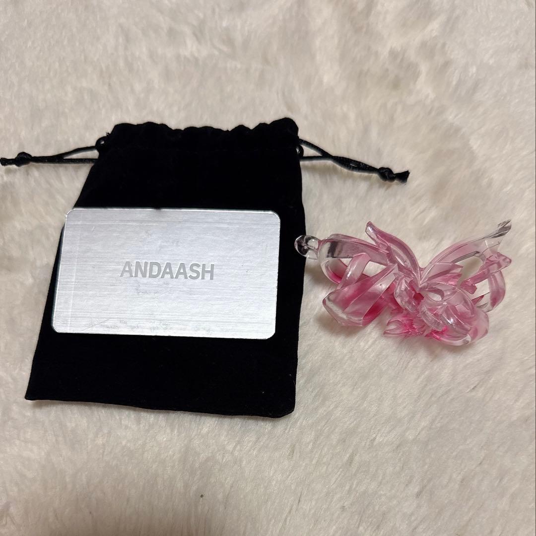 AirPodsケース aespaニンニンモデル