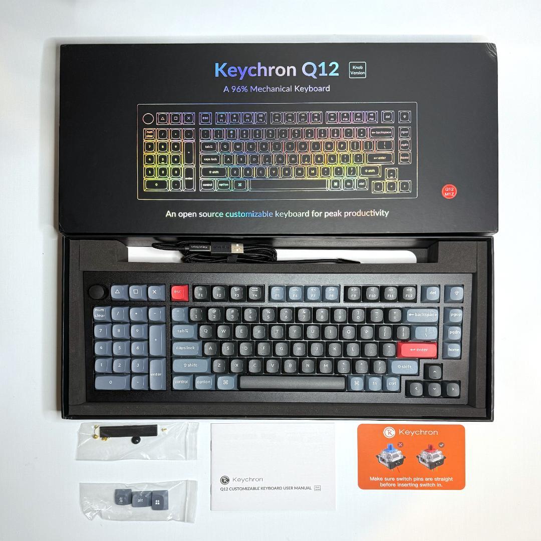 Keychron Q12 QMK / Gateron G Pro 赤軸