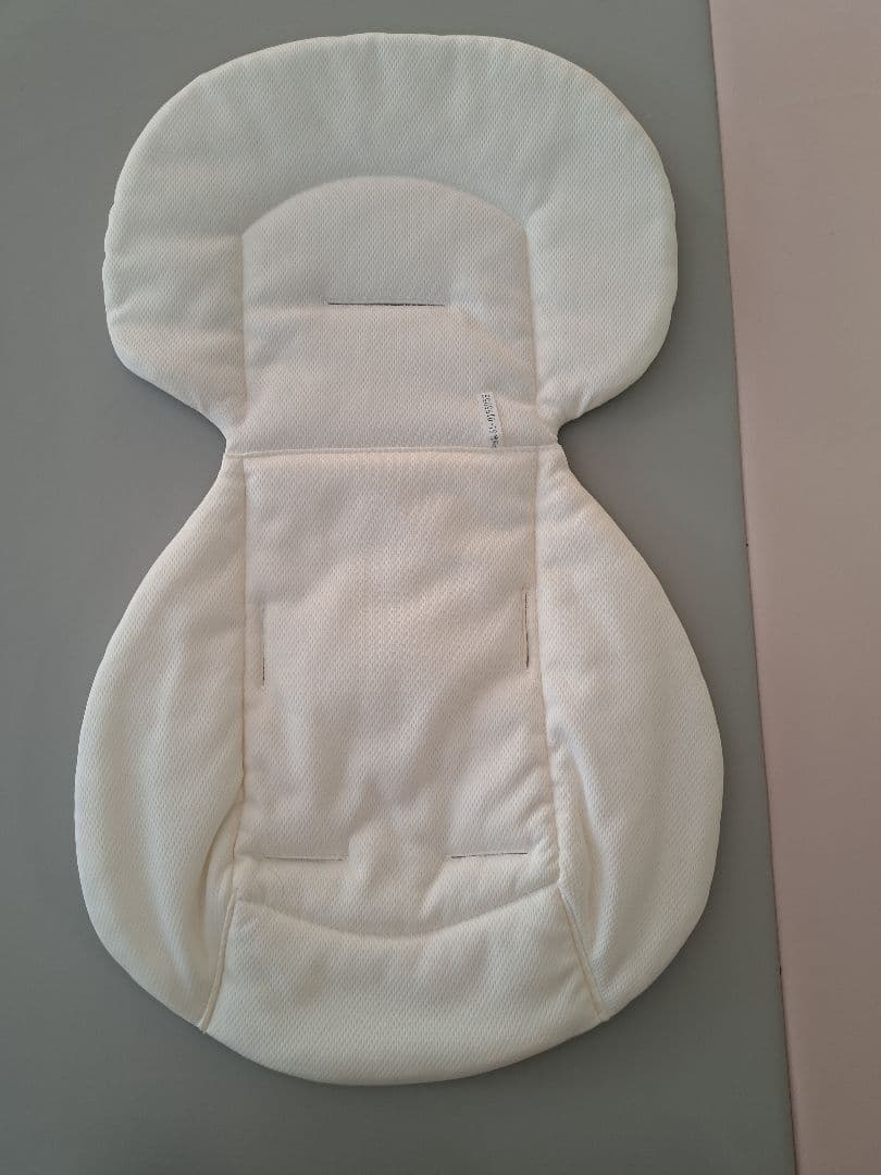 [美品]ネムリラ コードレス AUTO SWING バッテリー&アダプター未使用