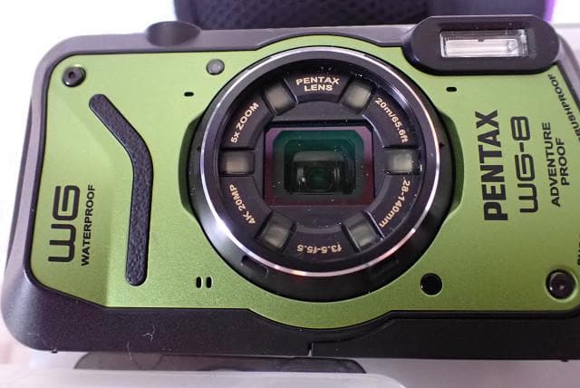 新同品！！PENTAX WG-8 防水カメラ グリーン直販限定品！海水使用なし！