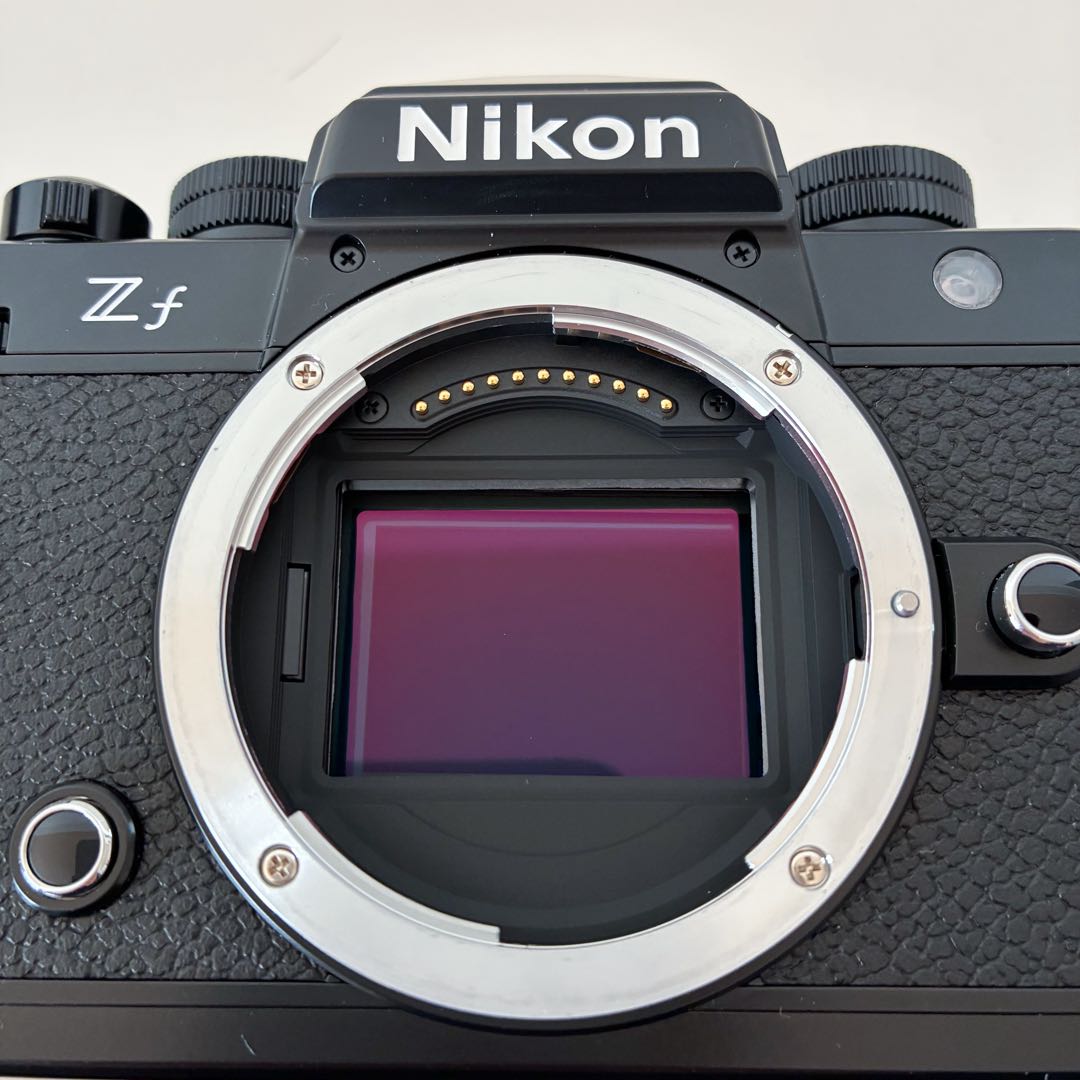【付属品多数】Nikon Zf ボディーと限定マウントアダプターなど