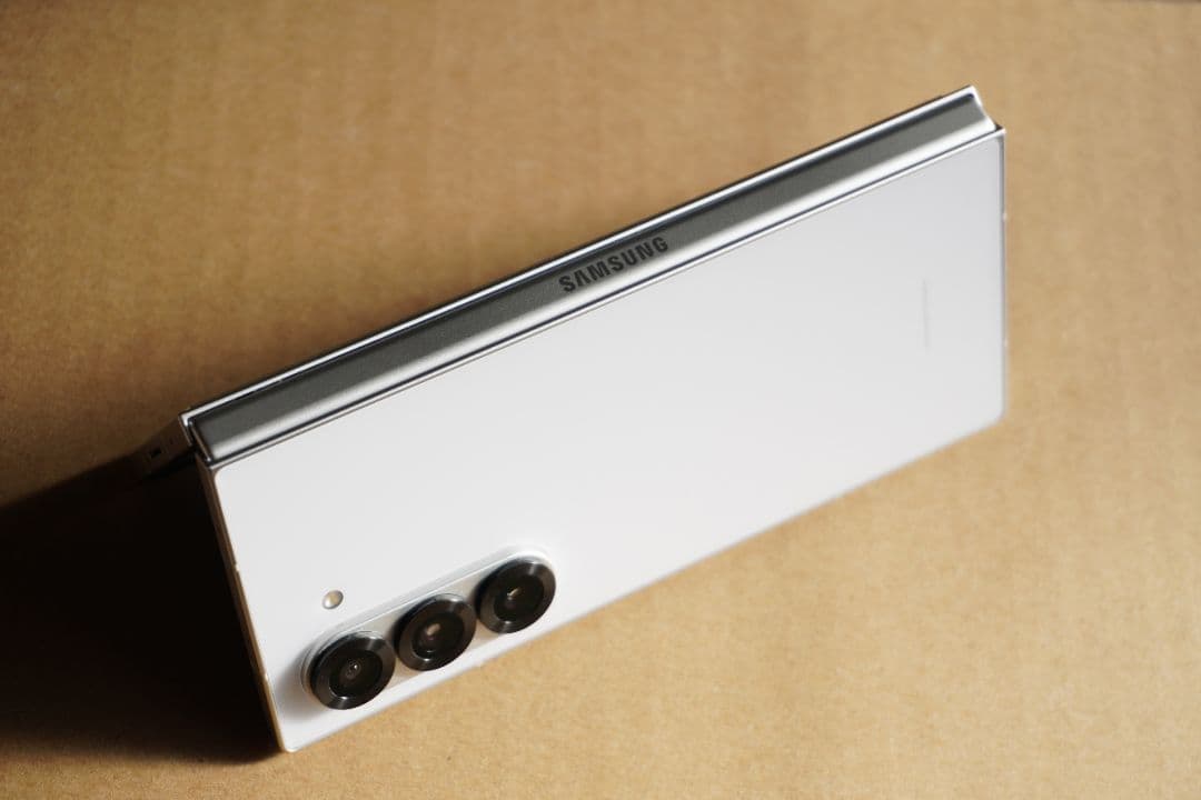 ​【国内版】Galaxy Z Fold6 ホワイト 256GB SIMフリー