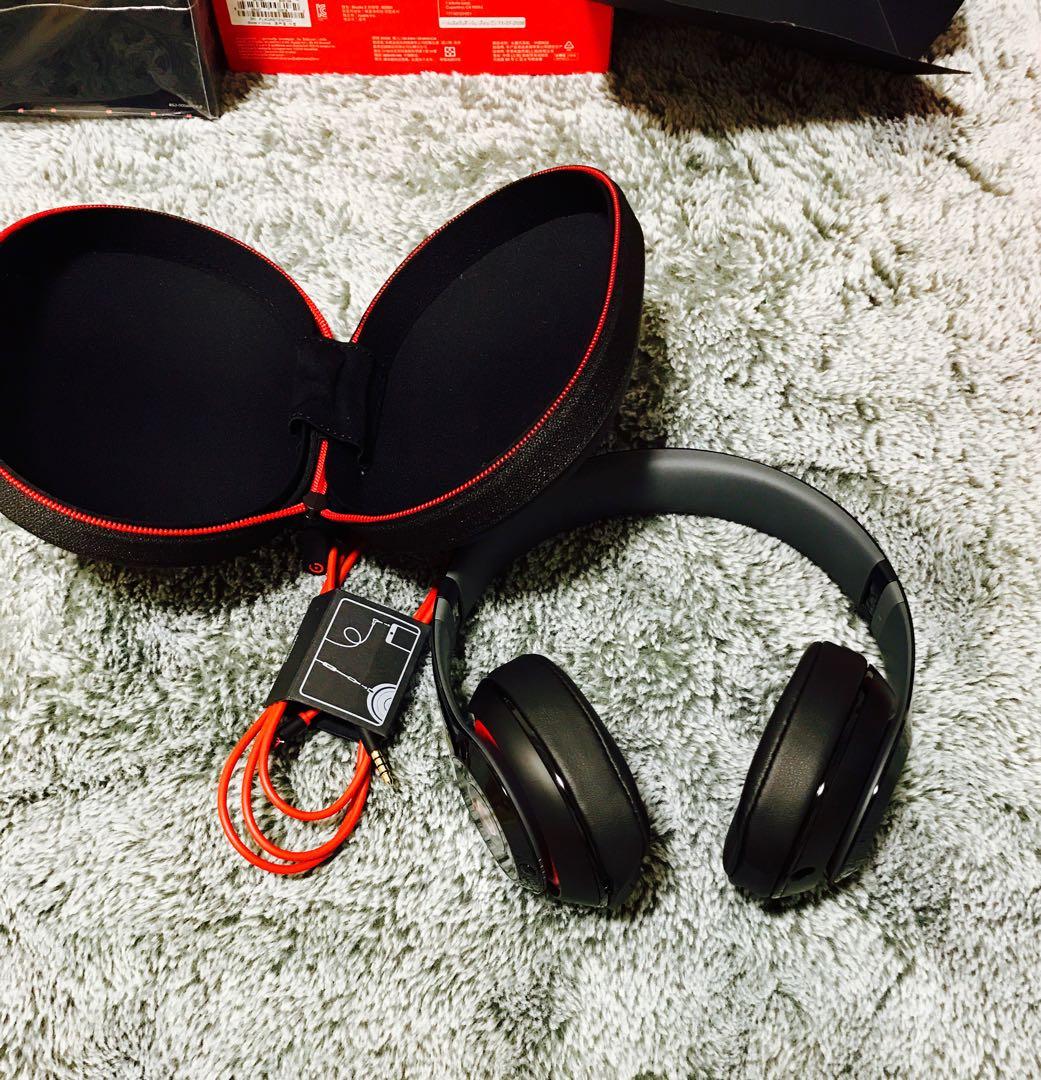 BEATS ヘッドホン