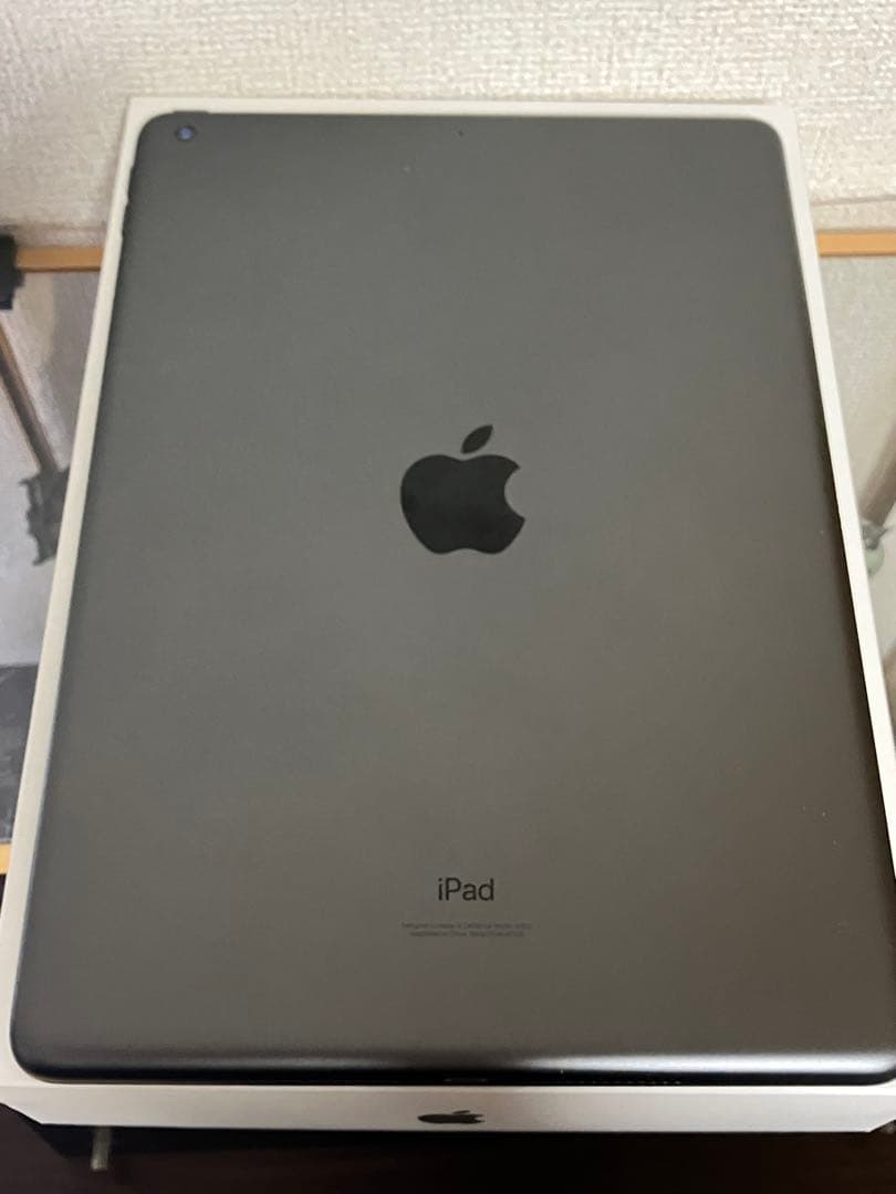 【バッテリー100%】iPad 9世代 Wi-Fi 64GB キーボード付