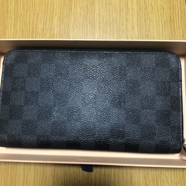 ルイヴィトン 空箱 VUITTONの長財布