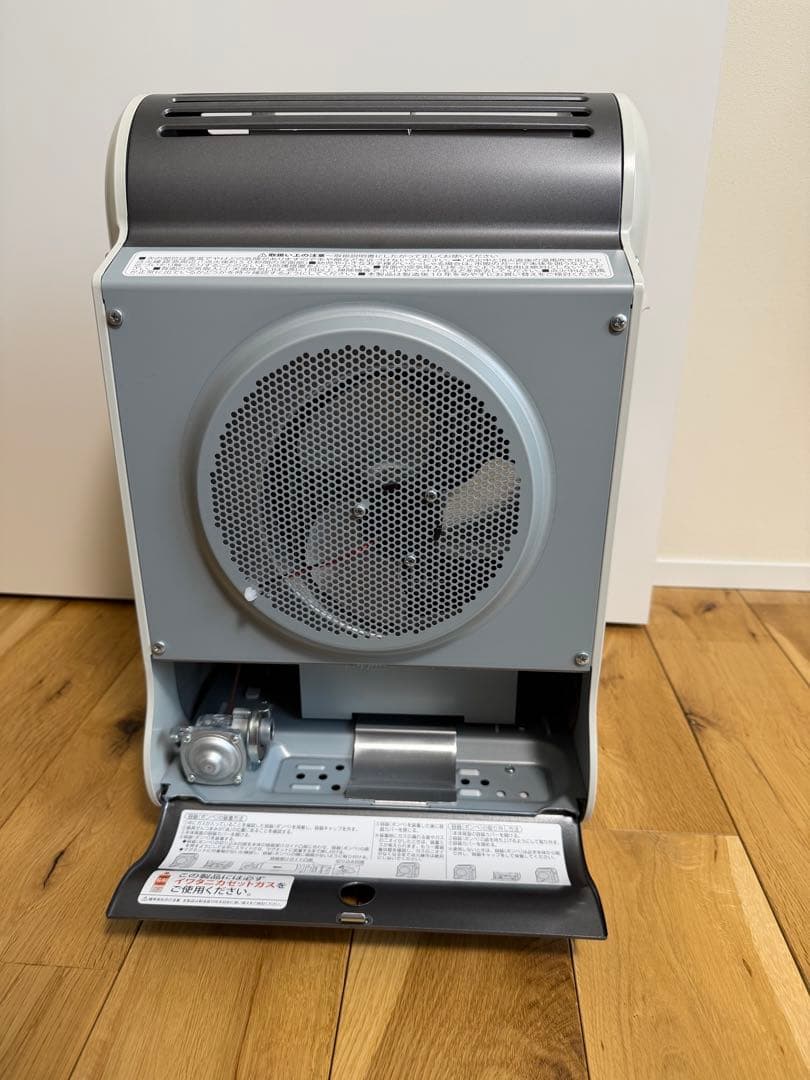 イワタニ iwatani 風暖 カセットガスファンヒーター　CB-GFH-5