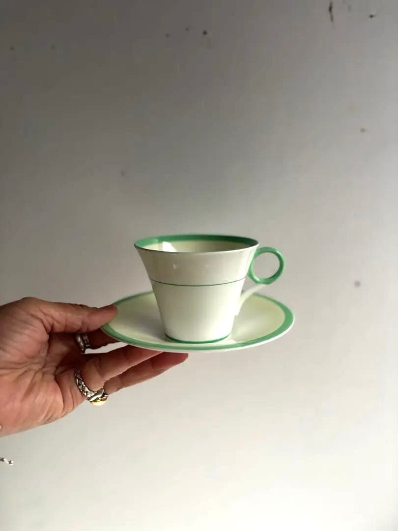 838 英国アンティーク Shelley シェリー カップ&ソーサー 2点組