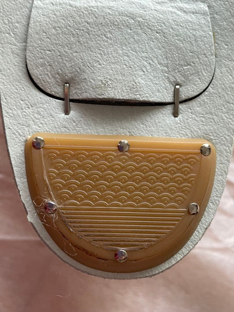 和装　草履とバッグのセット(金色地に白い花刺繍)