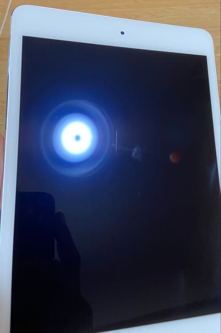 Ipad mini4 128GB シルバーWi-Fiモデルバッテリー98%良品