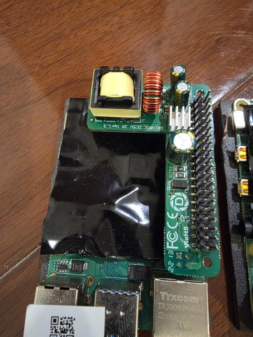 Raspberry Pi 4B 2GB 3個セット PoE付き