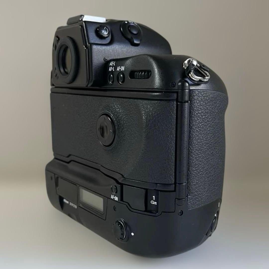 Nikon ニコン F5 ボディ