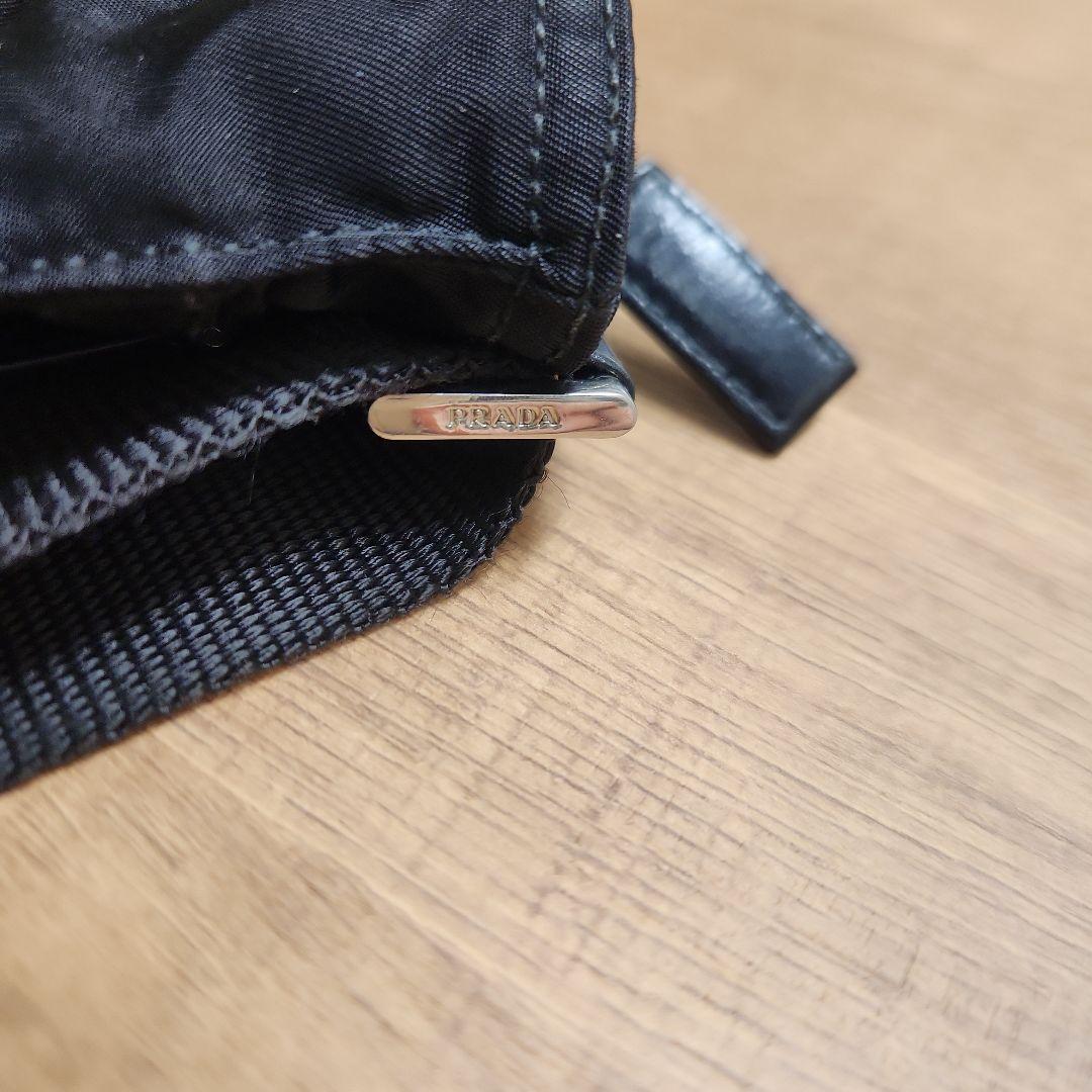 PRADA ブラック ショルダーバッグ サコッシュ プラダ