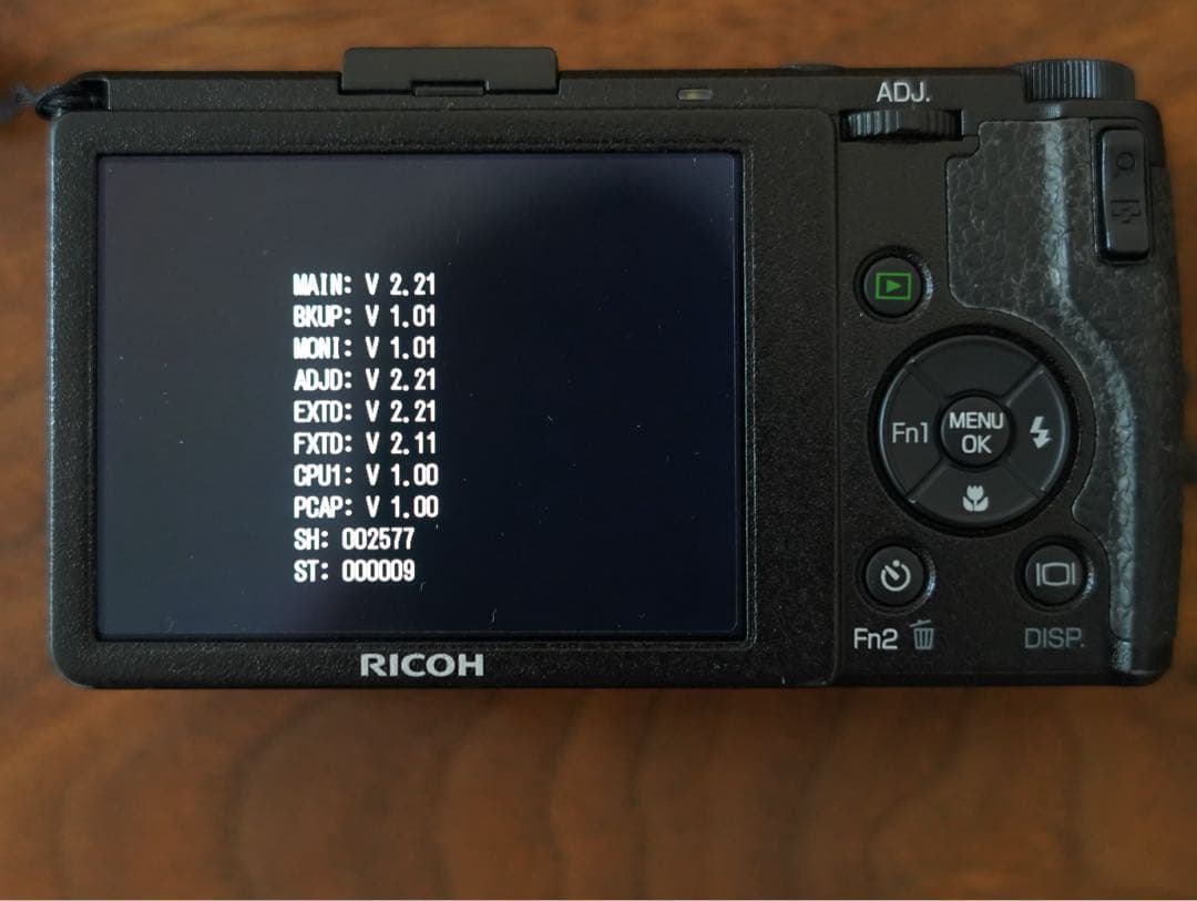 【美品】RICOH GR DIGITAL Ⅳ GRD4