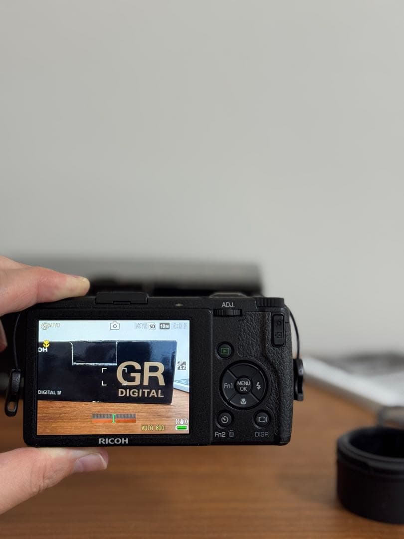 【美品】RICOH GR DIGITAL Ⅳ GRD4