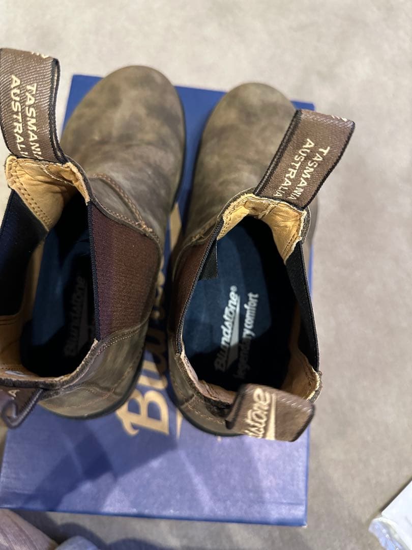 Blundstone ブラウン サイドゴアブーツ