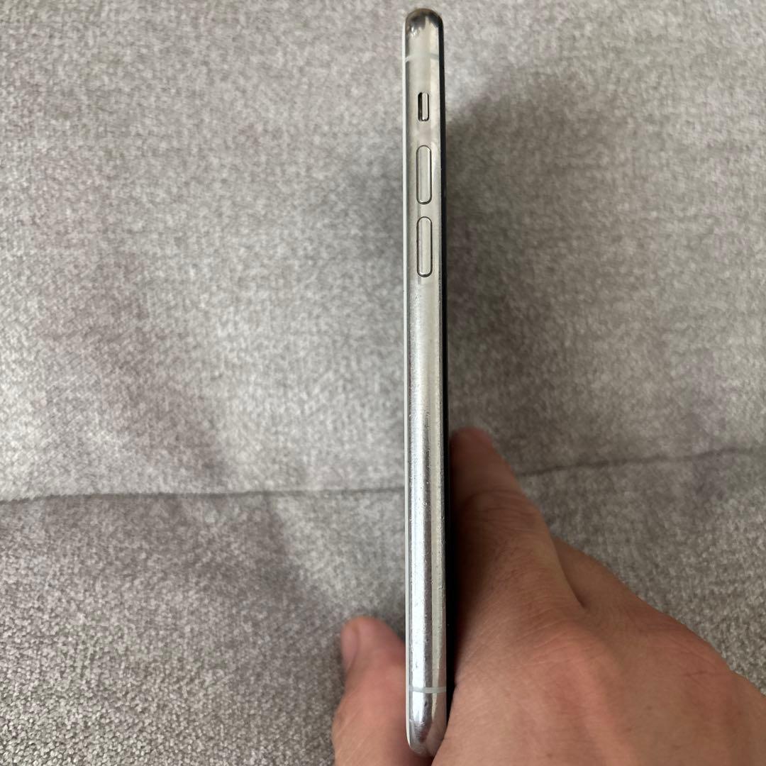 iPhone 11 Pro シルバー 画面ひびあり