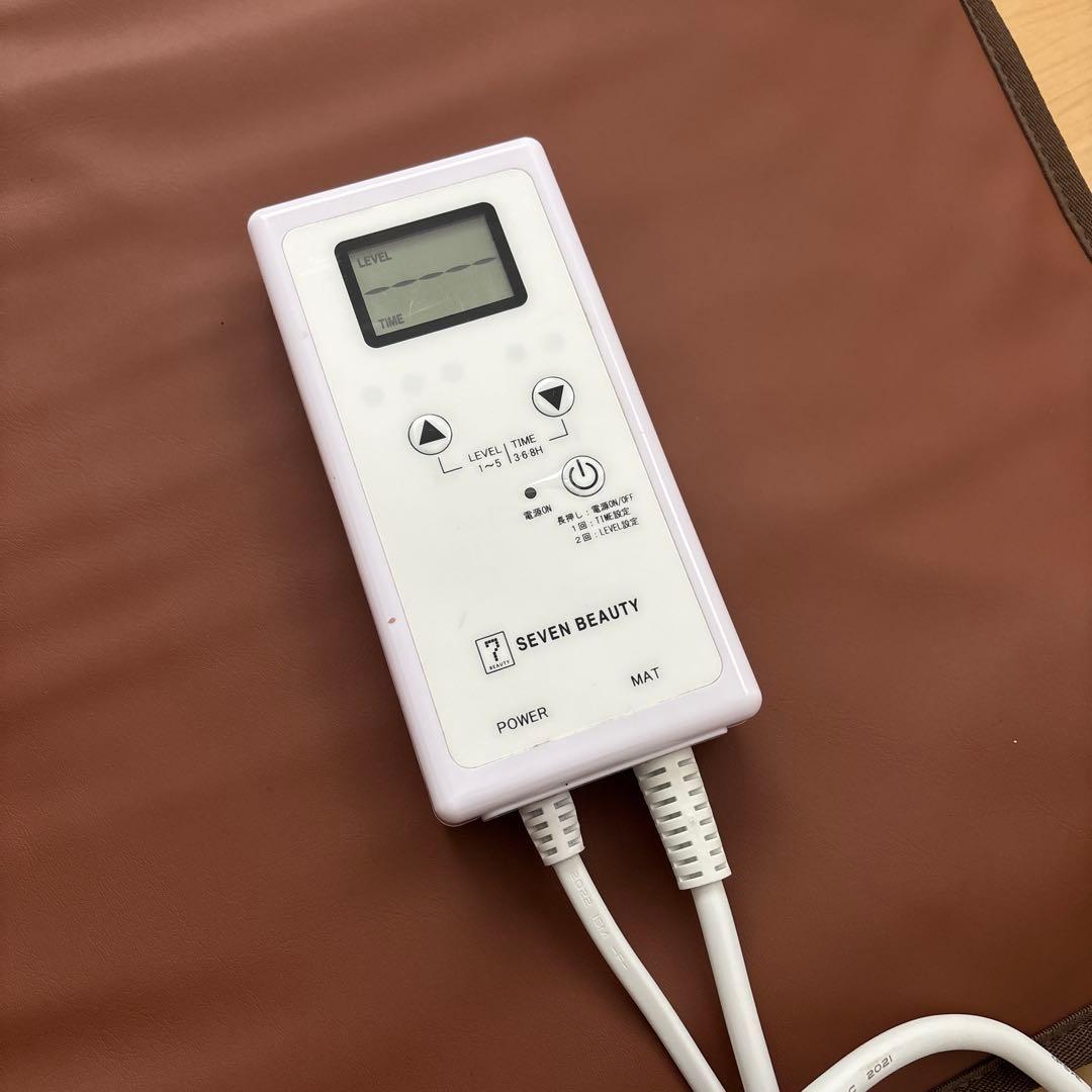 ら*ぷ様 SEVEN BEAUTY 温熱マット　ヒートマット