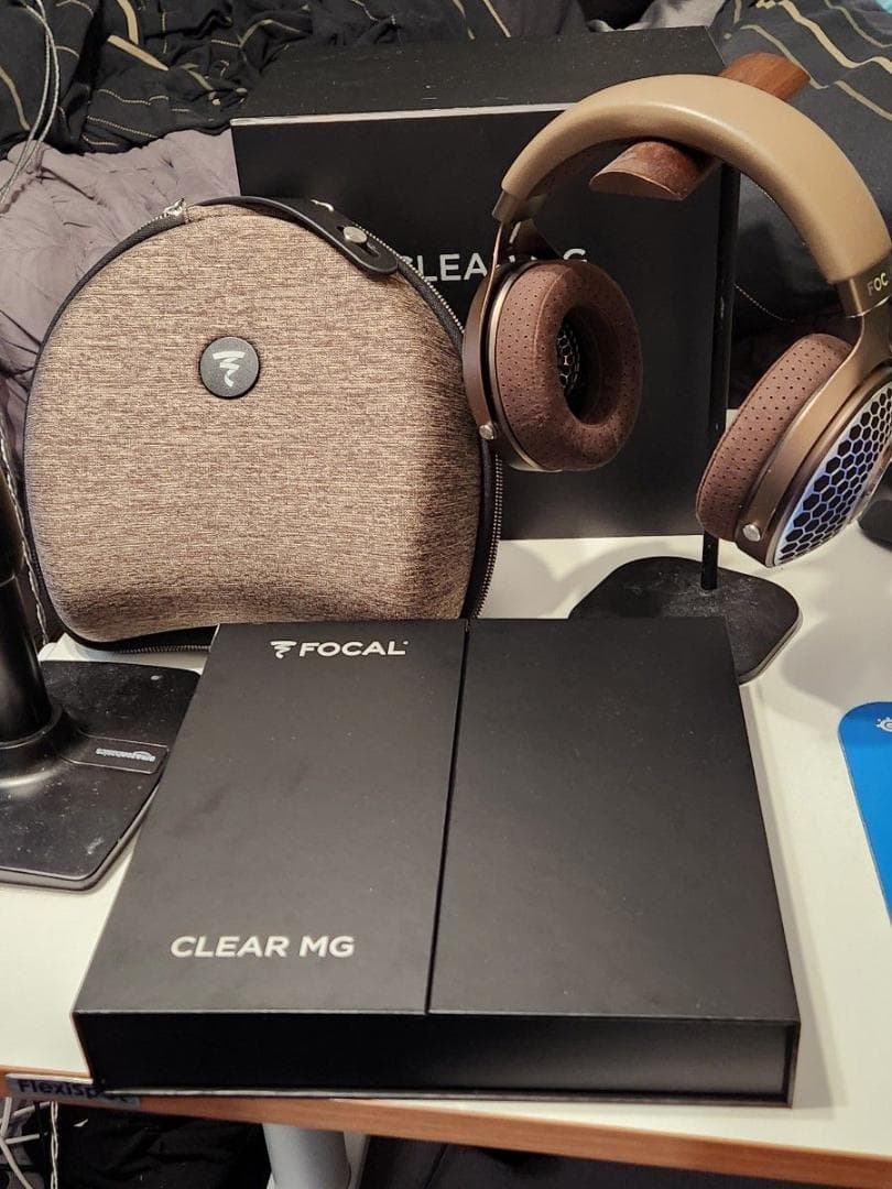 Focal Clear MG 開放型ヘッドホン