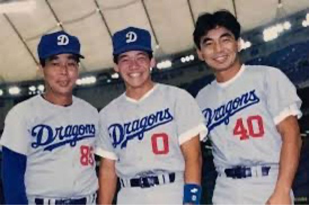 中日ドラゴンズ　南牟礼　実使用ホームユニフォーム　上下