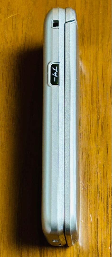 KYOCERA 京セラ KYF43 かんたんケータイライト シャンパンゴール ド