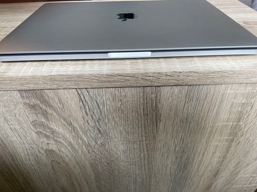 MacBook Pro 2020（16GB,512GB SSD,Core i5)