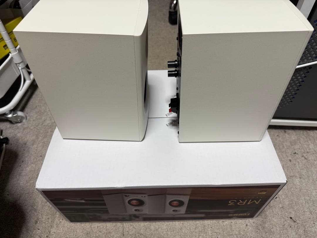 Edifier MR3 スタジオモニタースピーカー