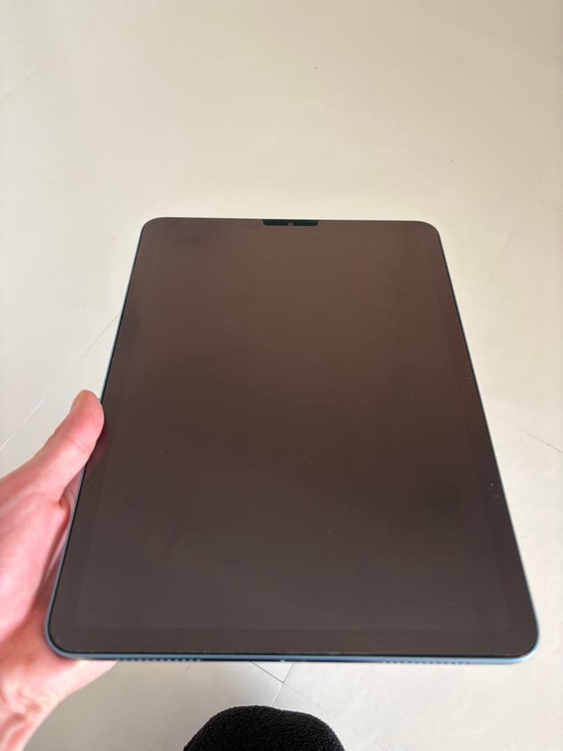 【外箱・ペン・ケース付】iPad Air 第5世代 64GB Wifiモデル