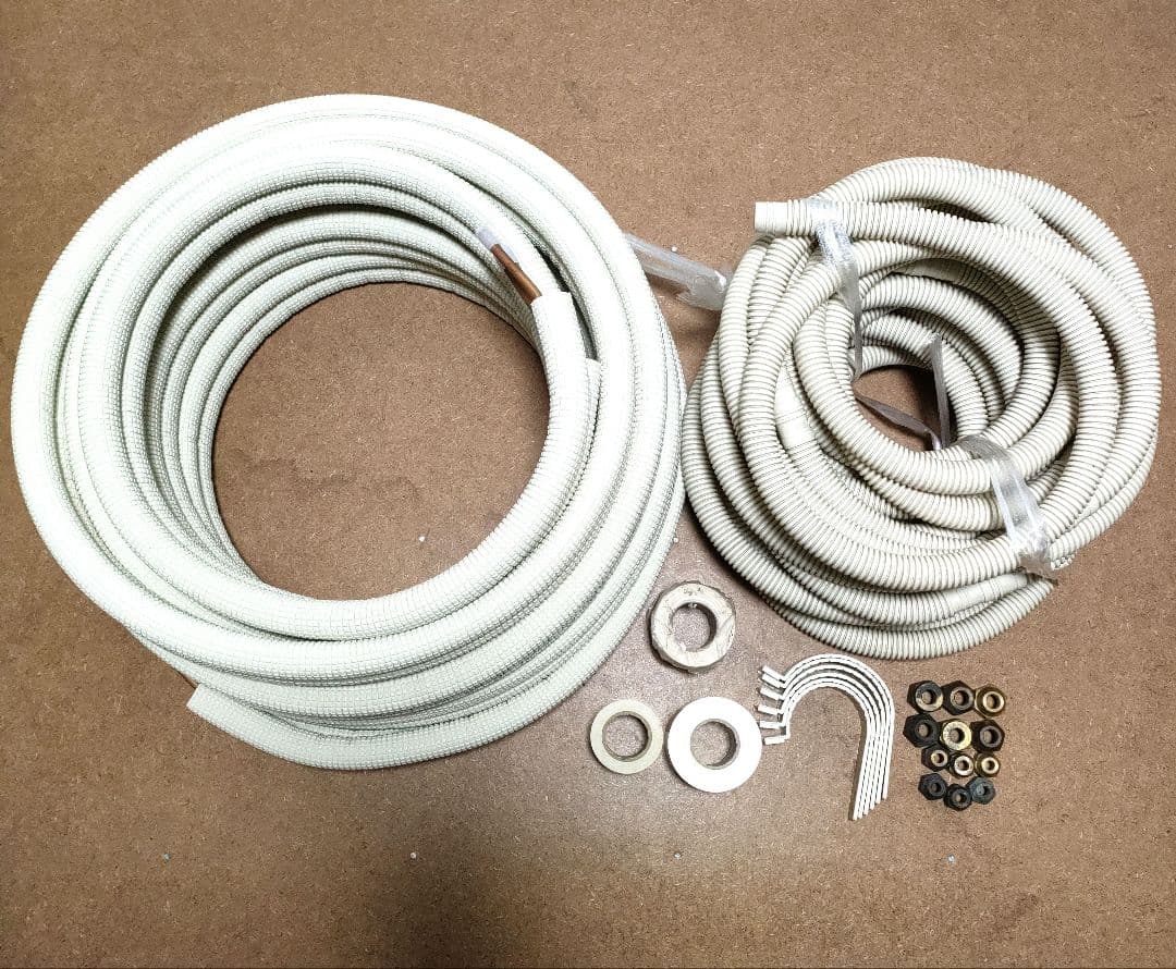 エアコン配管　ペアコイル 2分3分 10m　ドレンホース 15m