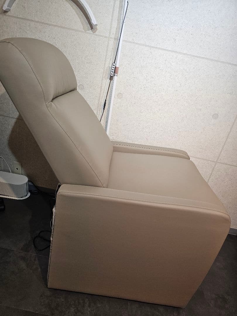 GANAリクライニングソファ