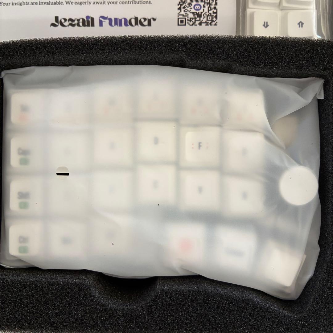 [新品]未使用・未開封 Cornix LP 分割キーボード シルバー 本体