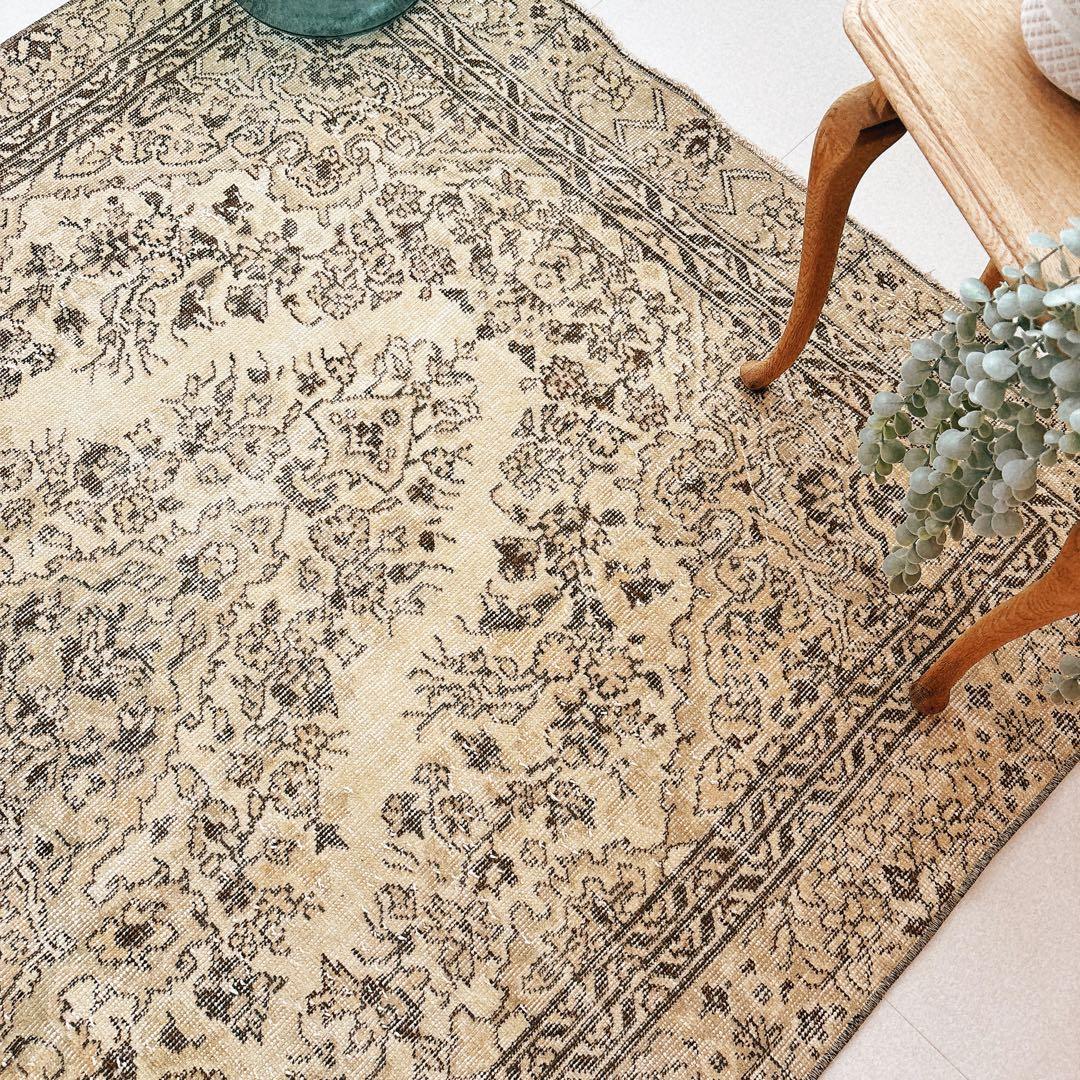 LEI　トルコ　大判　ヴィンテージラグ　ベージュ　ブラウン　グリーン