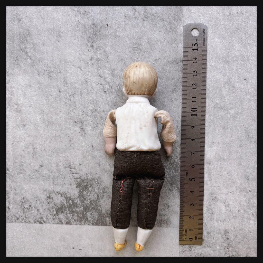 レアアンティーク　ビスクドール Hertwig 社 ブロンドの男の子