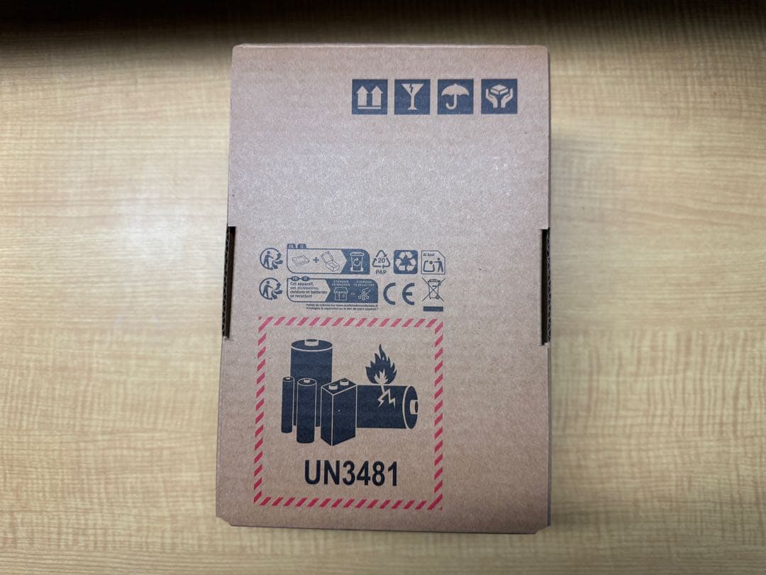 新品 Razer Viper Mini Signature Edition