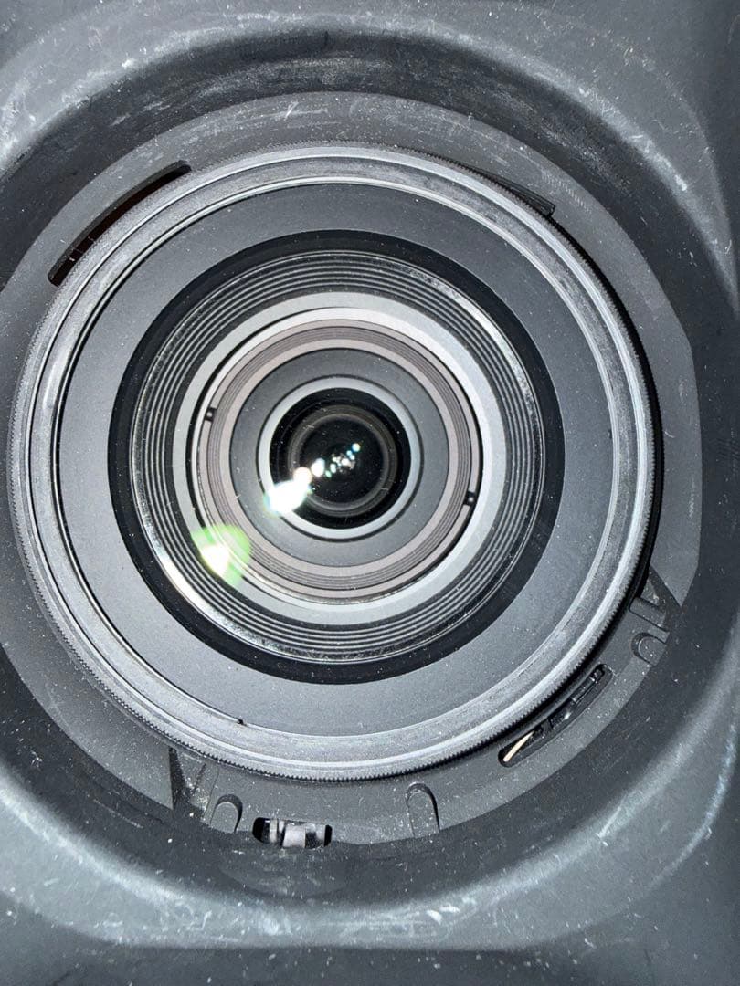 Nikon デジタル一眼レフ、バッテリー、レンズ