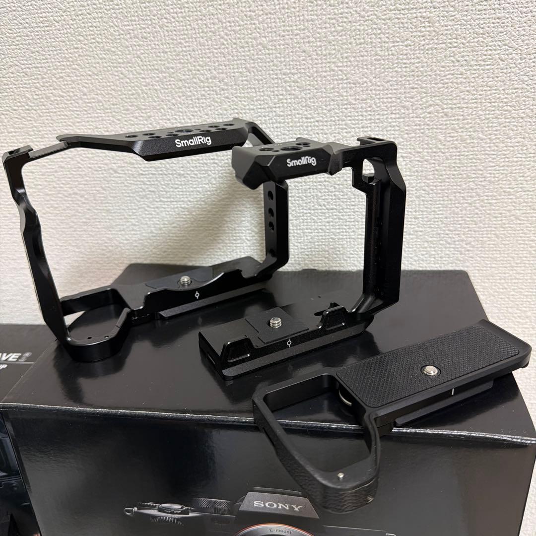 SONY α7Ⅳ ILCE-7M4 ケージ、社外バッテリーグリップセット