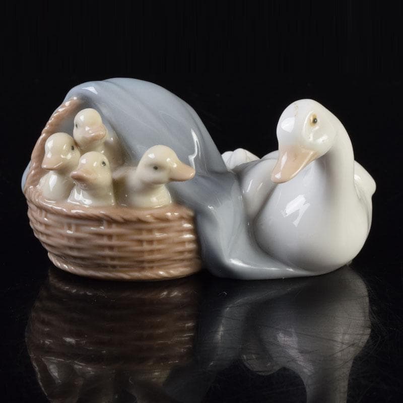 リヤドロ　LLADRO　アヒルの親子　置物　箱付　C　8710