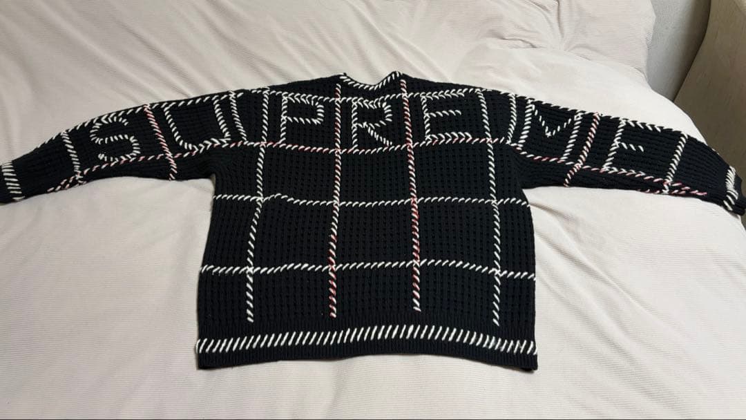 Supreme シュプリームQuilt Stitch Sweater