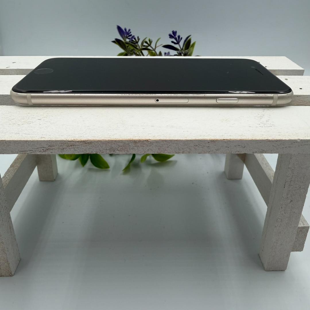 iPhone SE第3世代 64GB スターライト 410