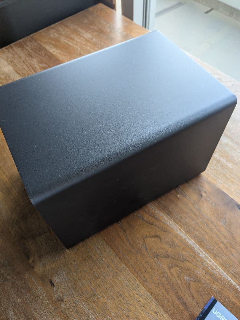 Ugreen NASデバイス 4ベイ ホットスワップ対応