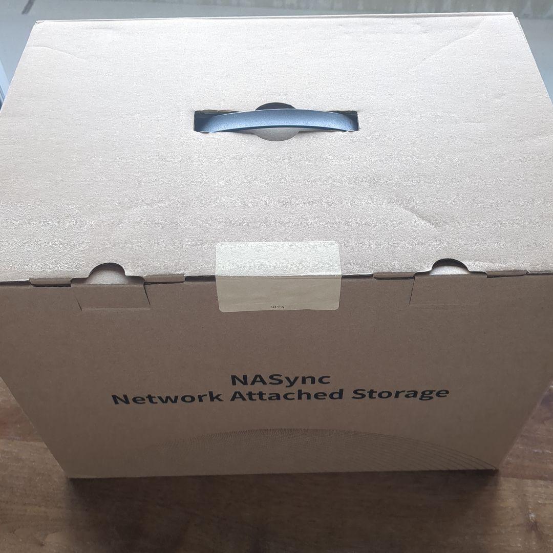 Ugreen NASデバイス 4ベイ ホットスワップ対応